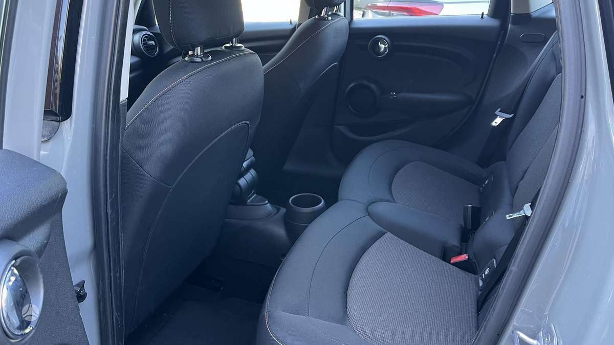 Mini One, 1.5 l., hatchback