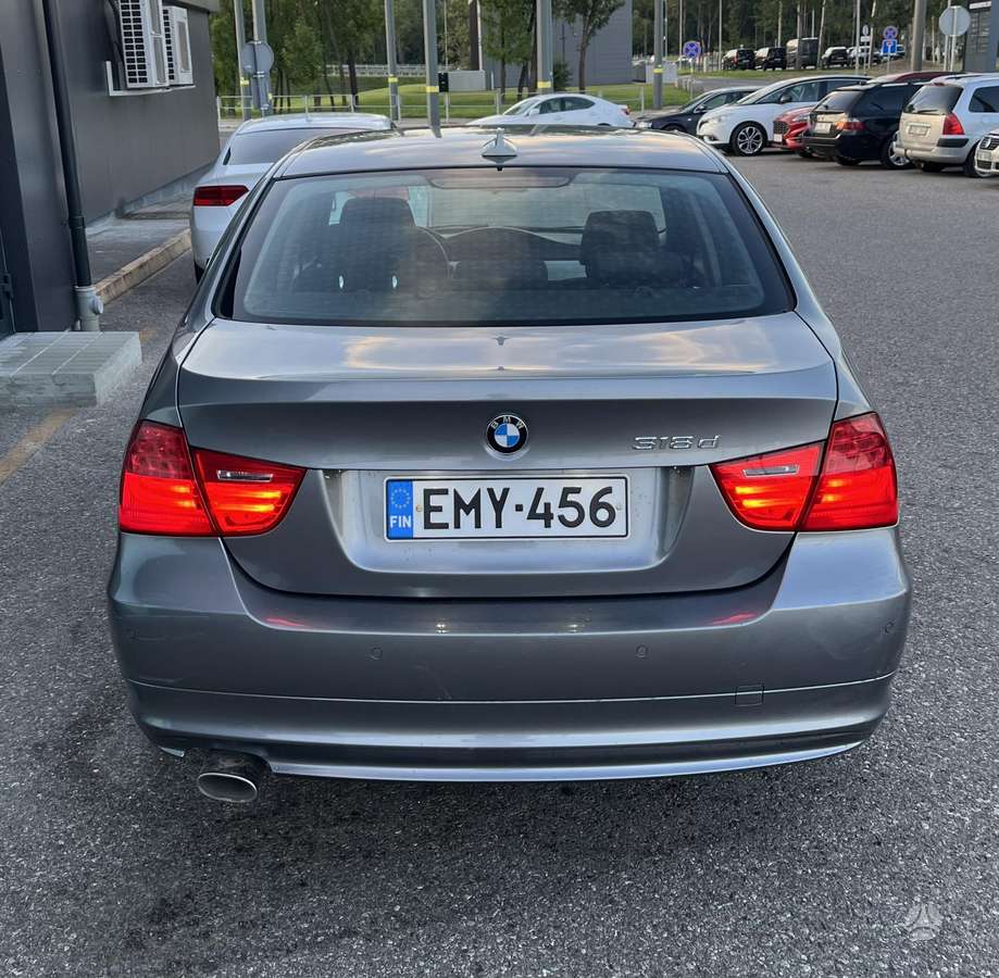 BMW 320, 2.0 l., Седан