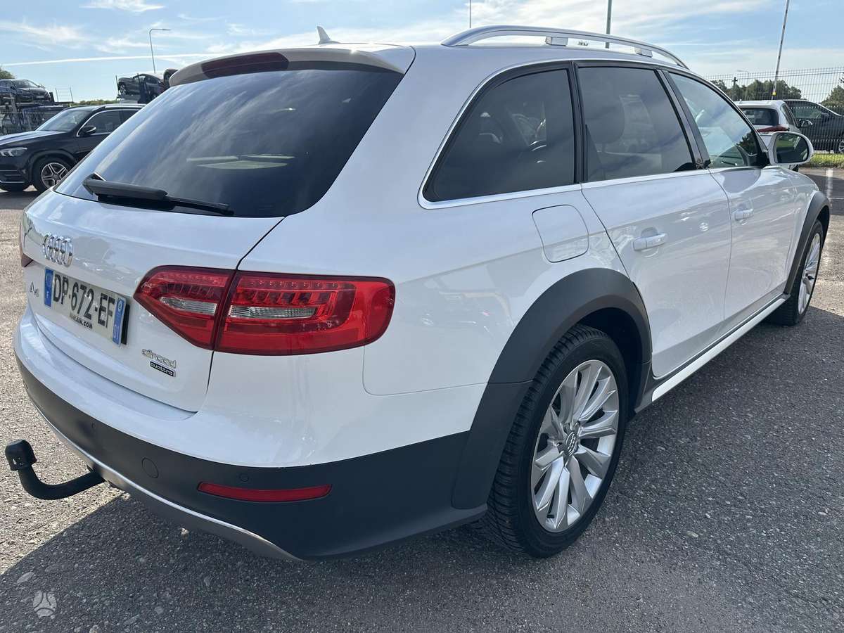 Audi A4 allroad, 3.0 l., Универсал