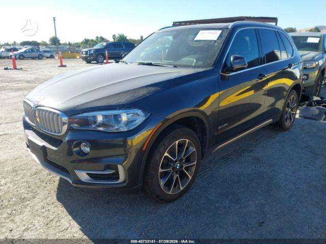 BMW X5, off-road / crossover