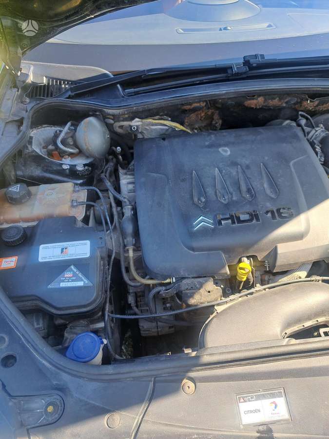 Citroen C6, 2.2 l., Седан