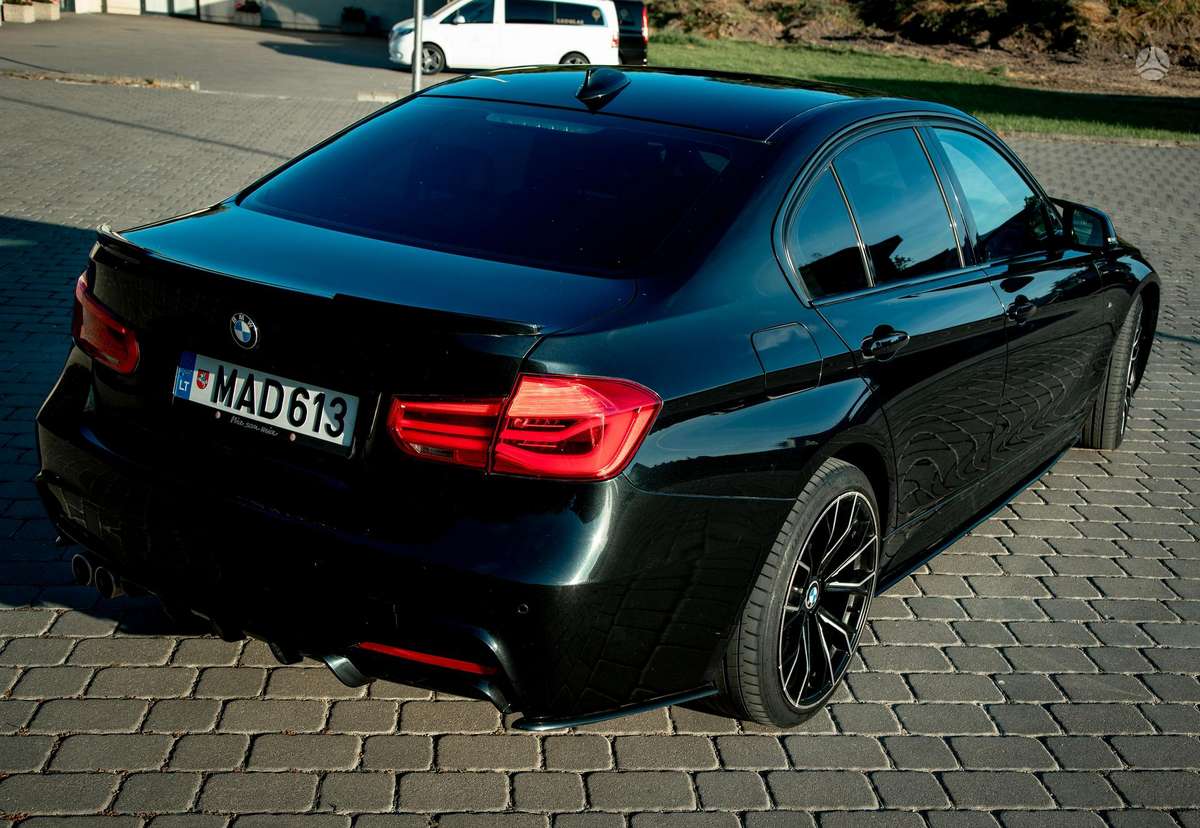 BMW 320, 2.0 l., Седан