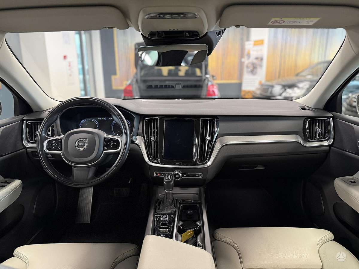Volvo V60, 2.0 l., Универсал