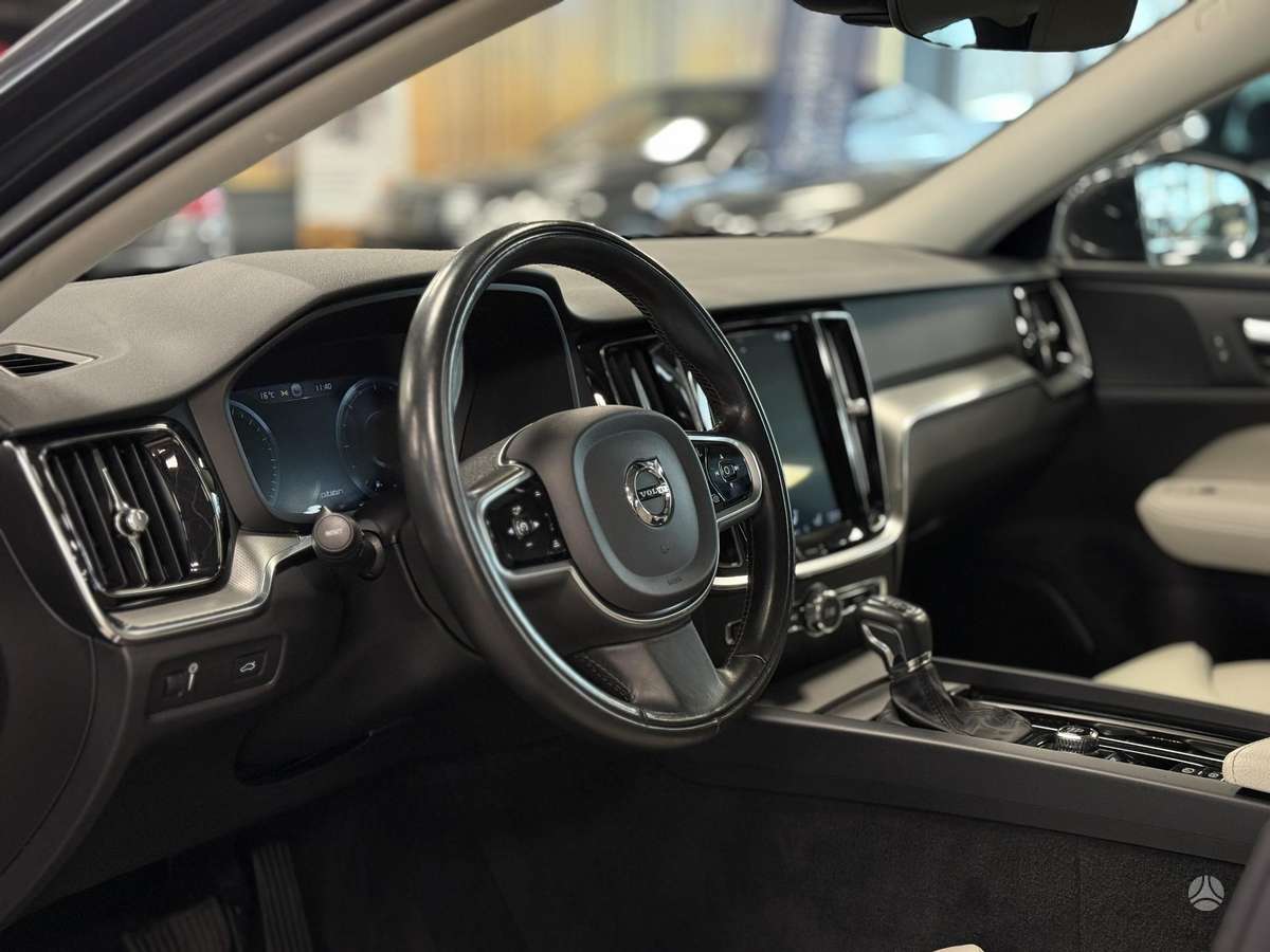 Volvo V60, 2.0 l., Универсал