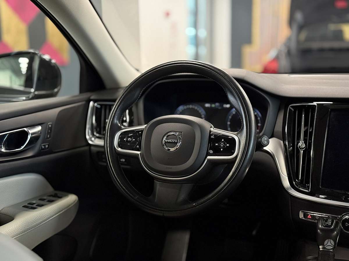 Volvo V60, 2.0 l., Универсал