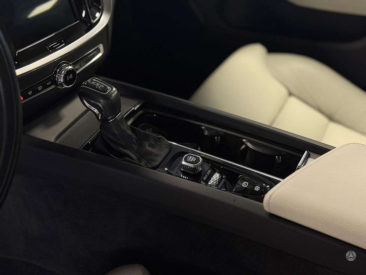 Volvo V60, 2.0 l., Универсал