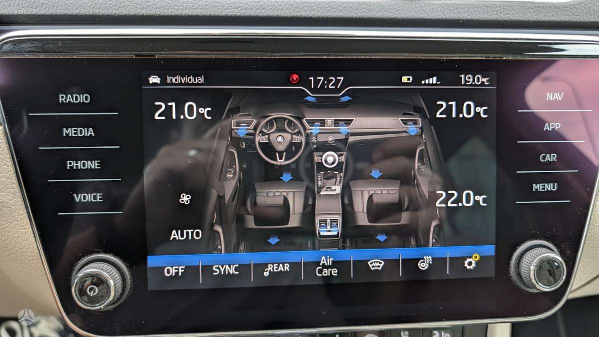Skoda Superb, 1.8 l., Универсал