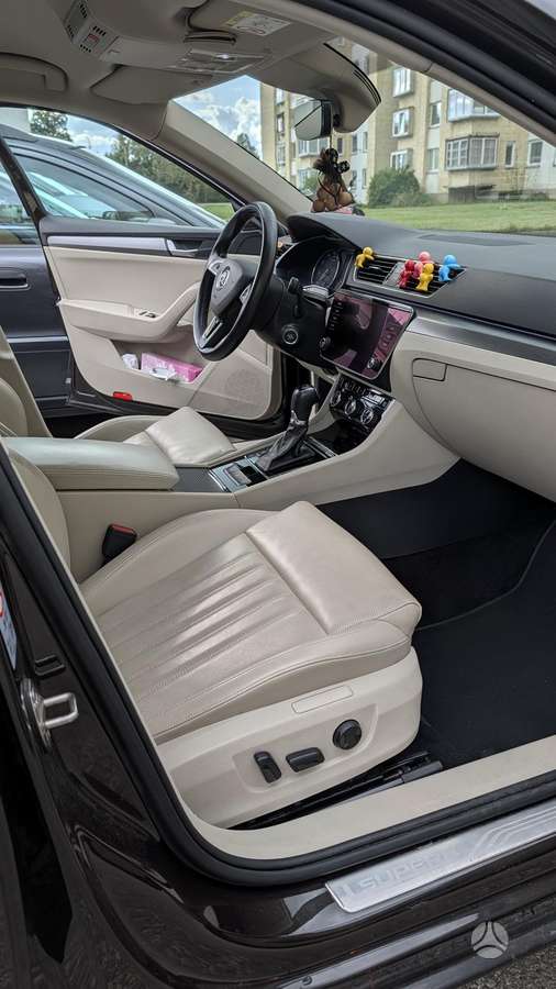 Skoda Superb, 1.8 l., Универсал