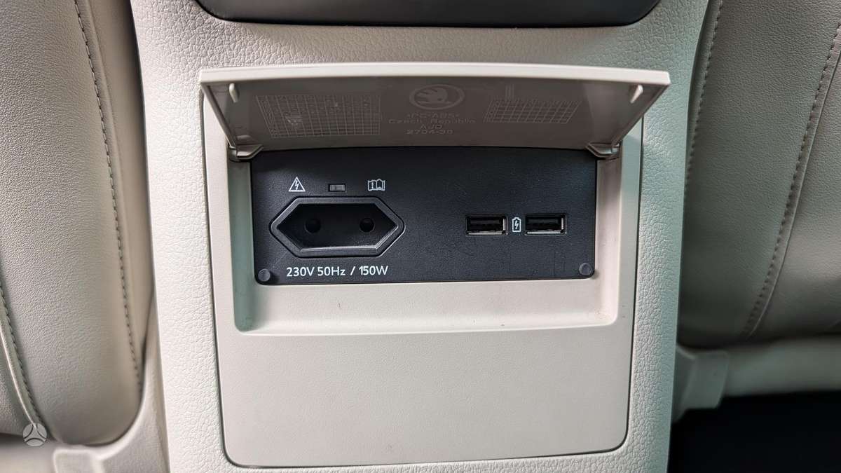 Skoda Superb, 1.8 l., Универсал