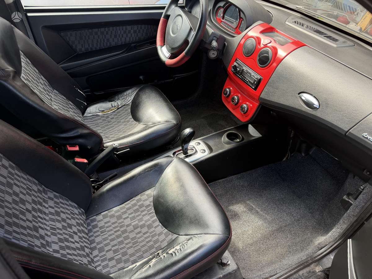 Ligier ixo, 0.5 l., hatchback