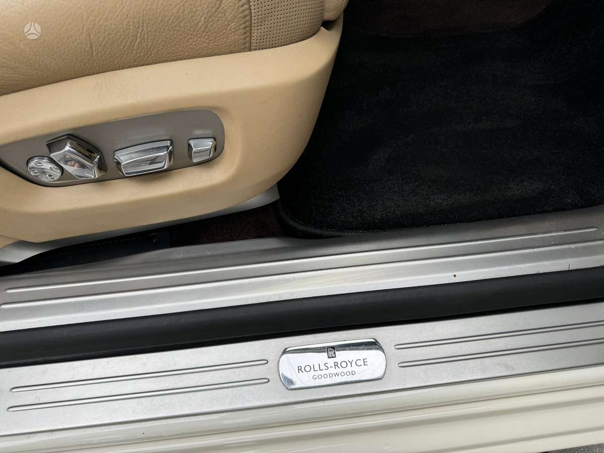 Rolls-Royce Ghost, 6.6 l., Седан