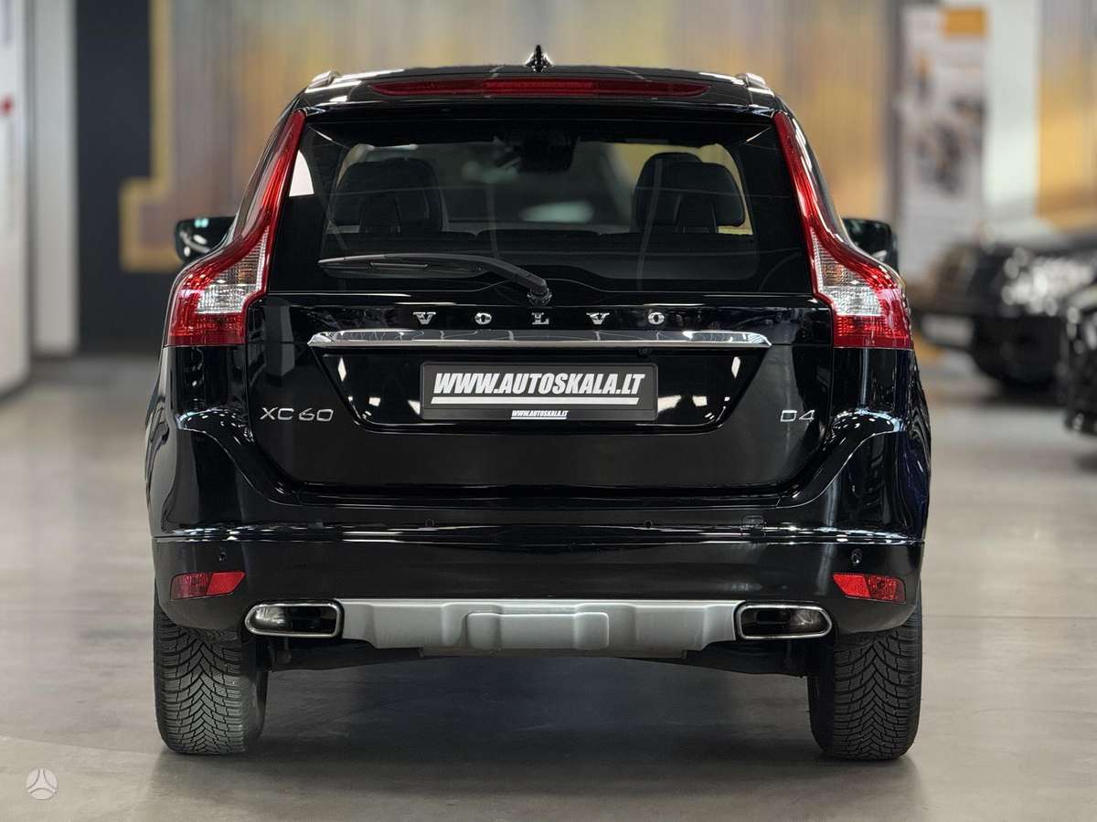 Volvo XC60 - 2