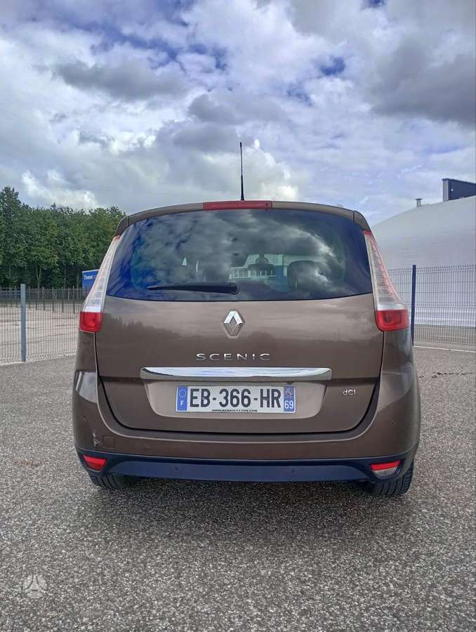Renault Grand Scenic - 5