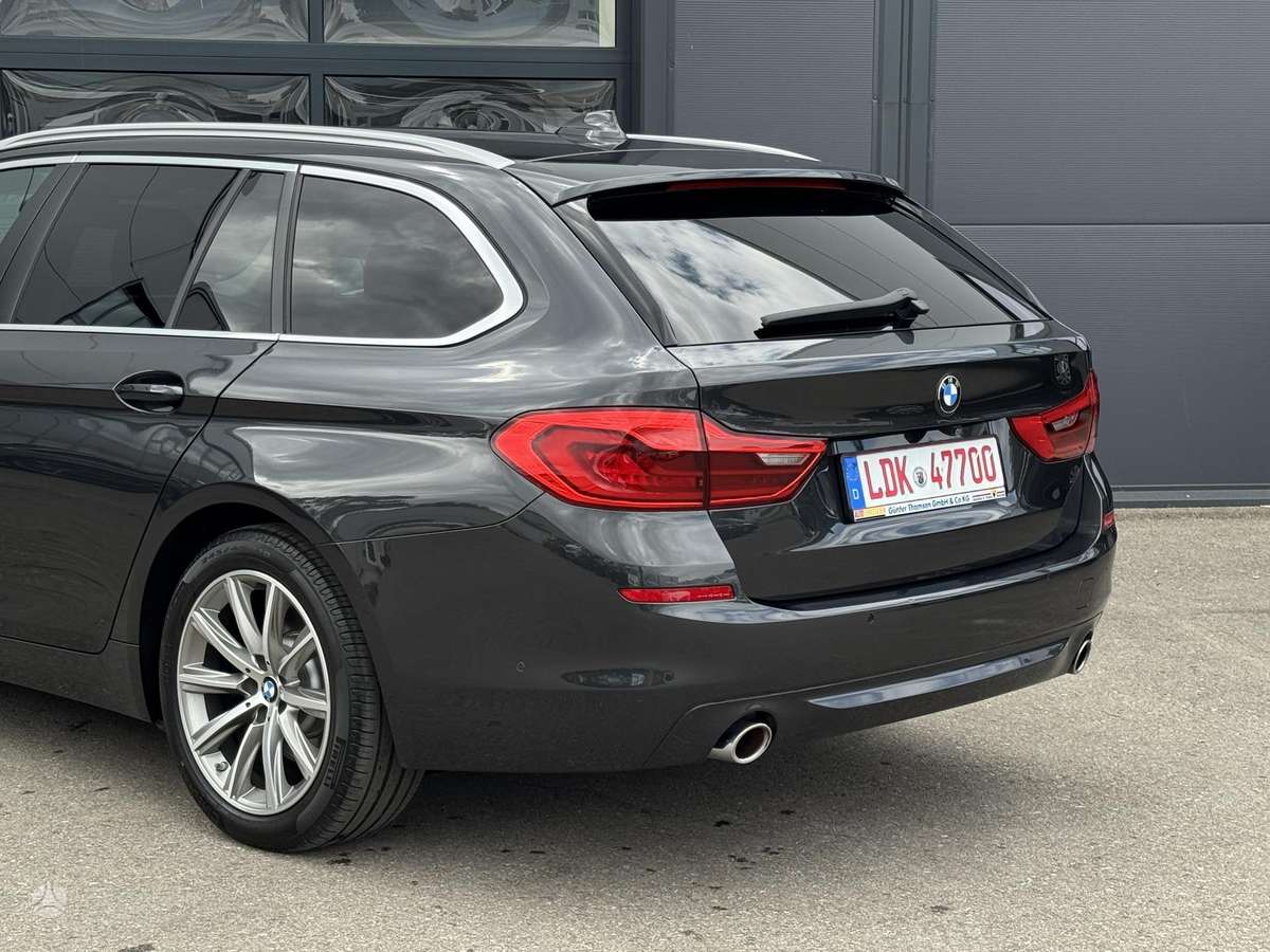 BMW 520, 2.0 l., wagon