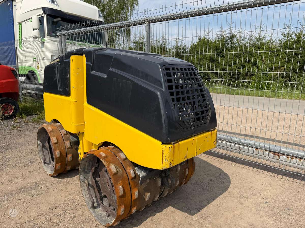 Bomag BMP8500, vibrator / compactor