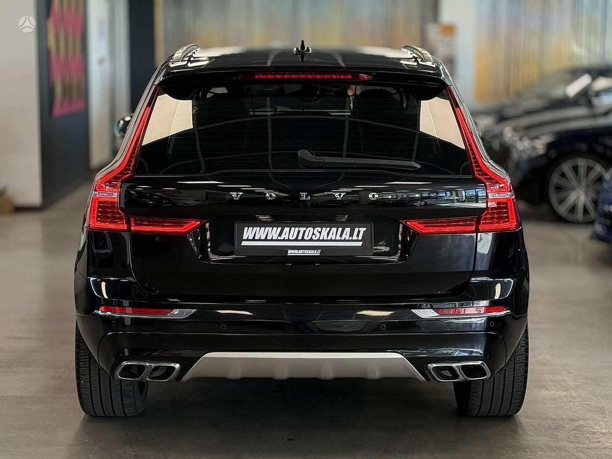 Volvo XC60 - 2