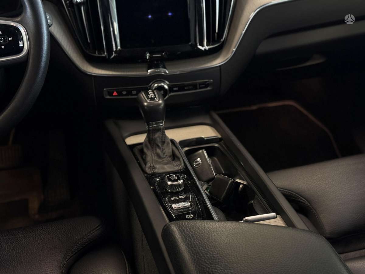Volvo XC60 - 6