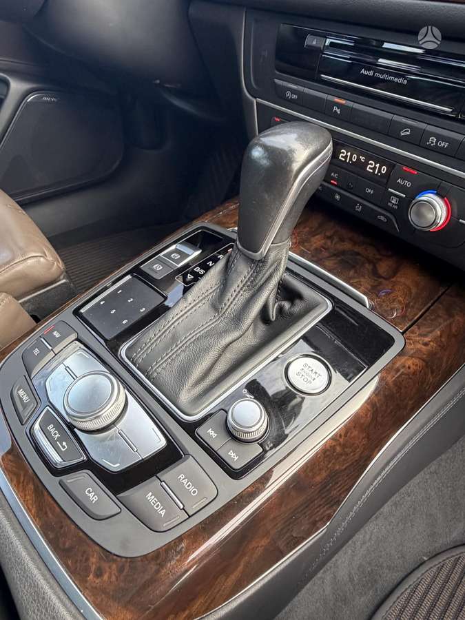 Audi A6 allroad, 3.0 l., Универсал