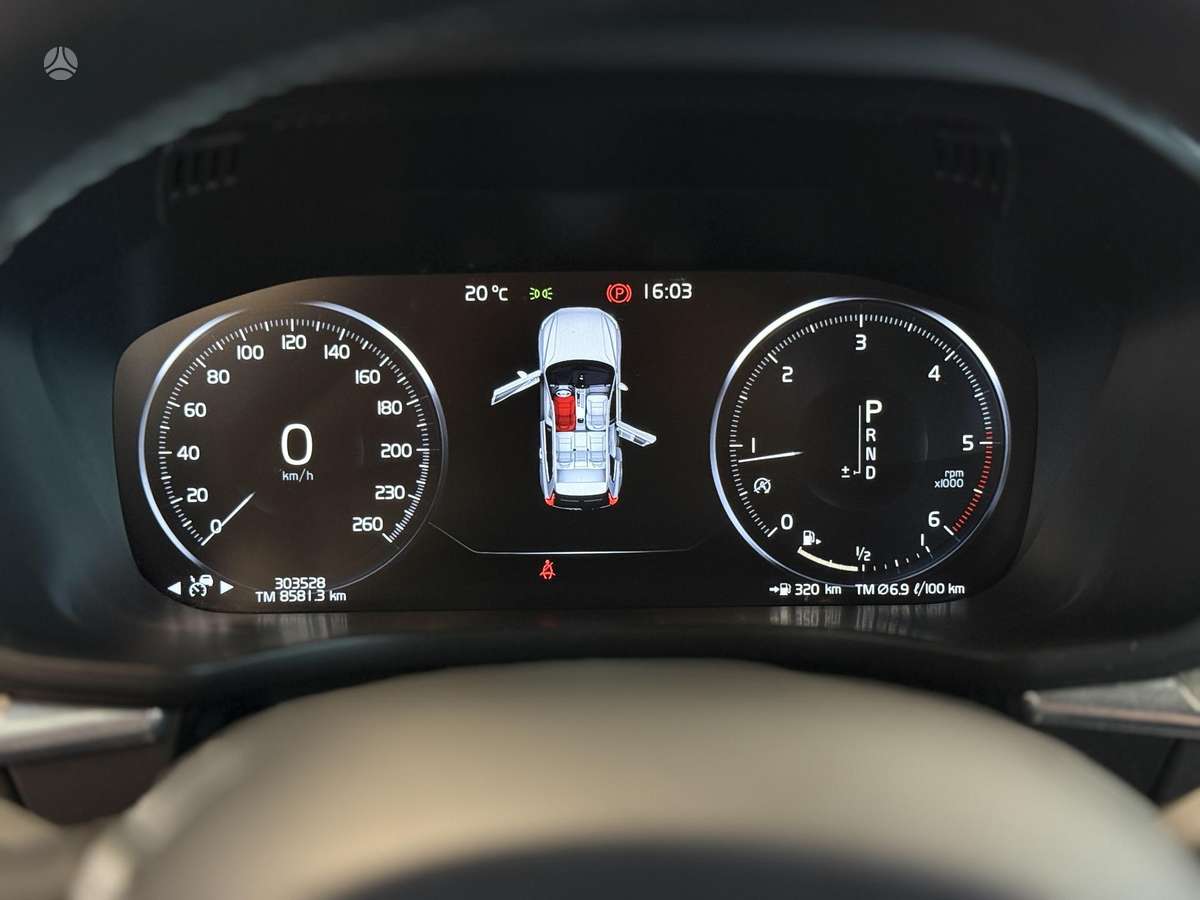Volvo XC60 - 11