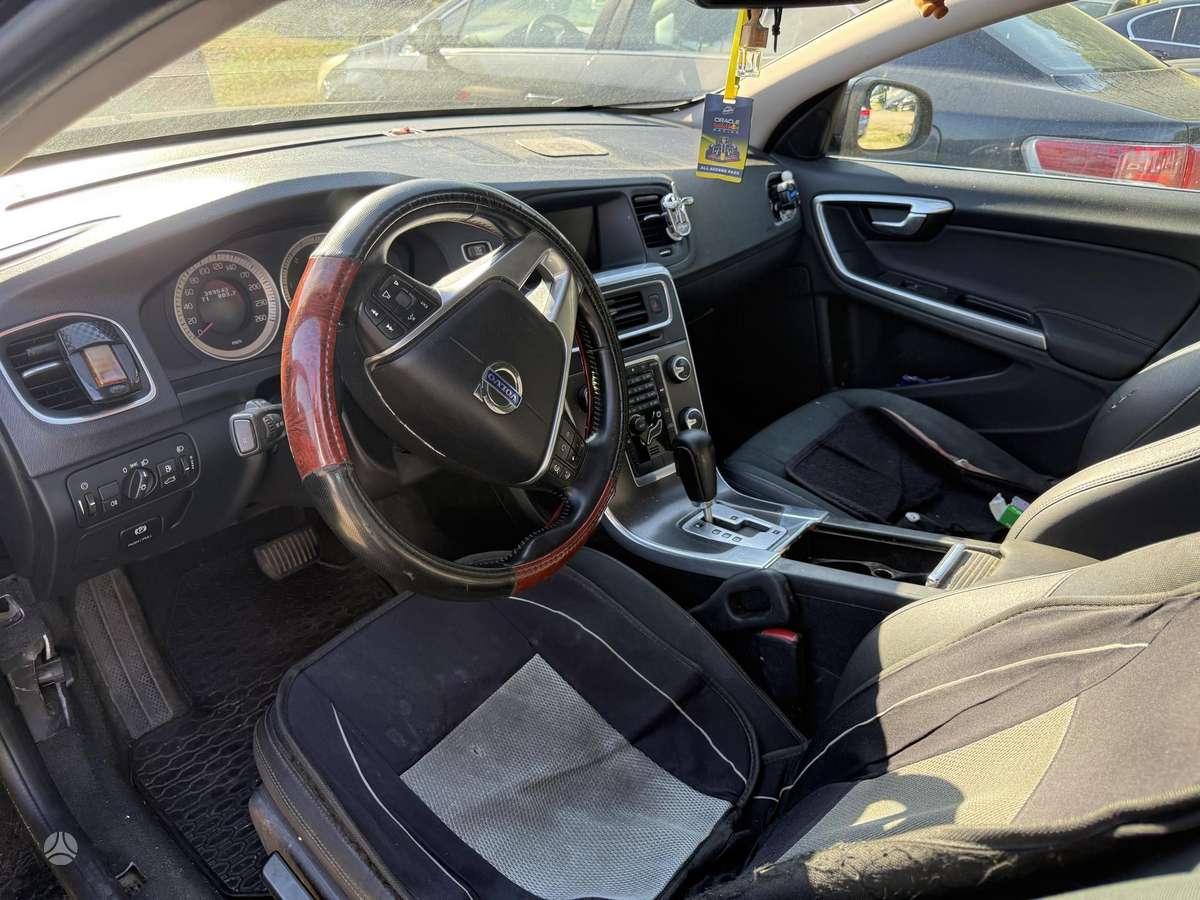 Volvo V60, 2.0 l., wagon