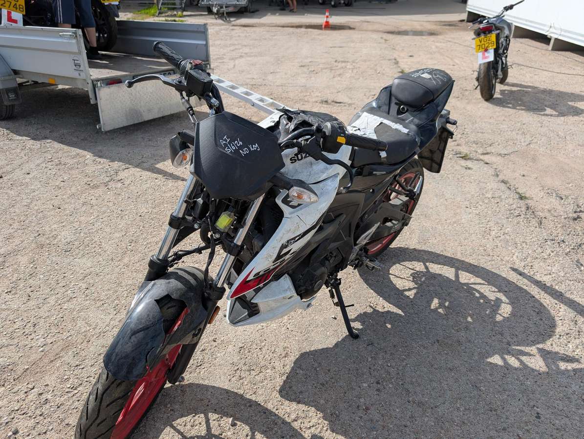 Suzuki GSX-S, superbikes