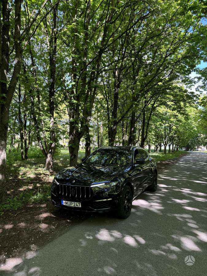 Maserati Levante, 3.0 l., off-road / crossover