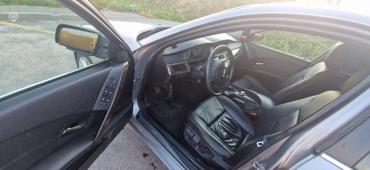 BMW 530, 3.0 l., Седан