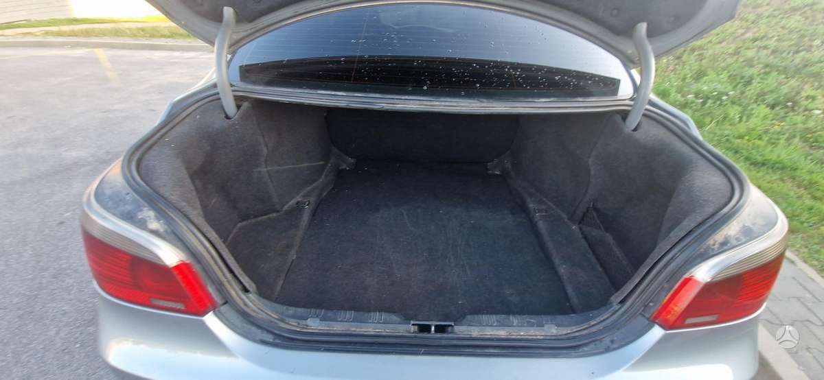BMW 530, 3.0 l., Седан