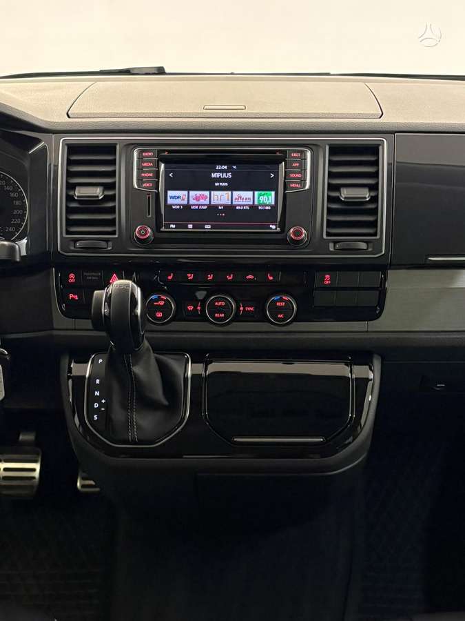 Volkswagen Multivan, 2.0 l., mpv / minivan