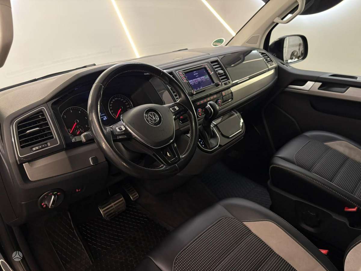 Volkswagen Multivan, 2.0 l., Минивэн