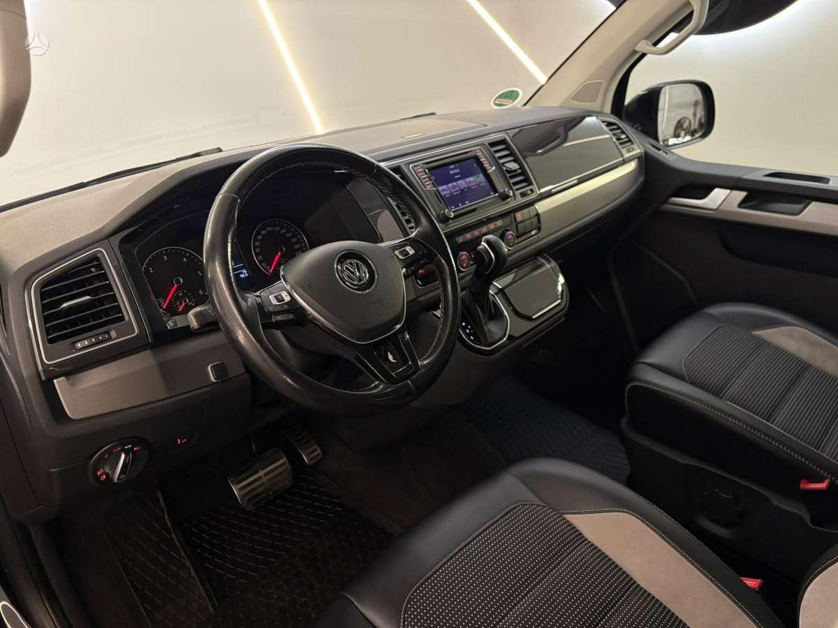 Volkswagen Multivan - 2
