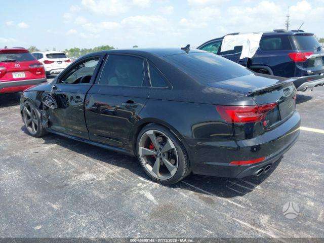 Audi S4, 3.0 l., Седан