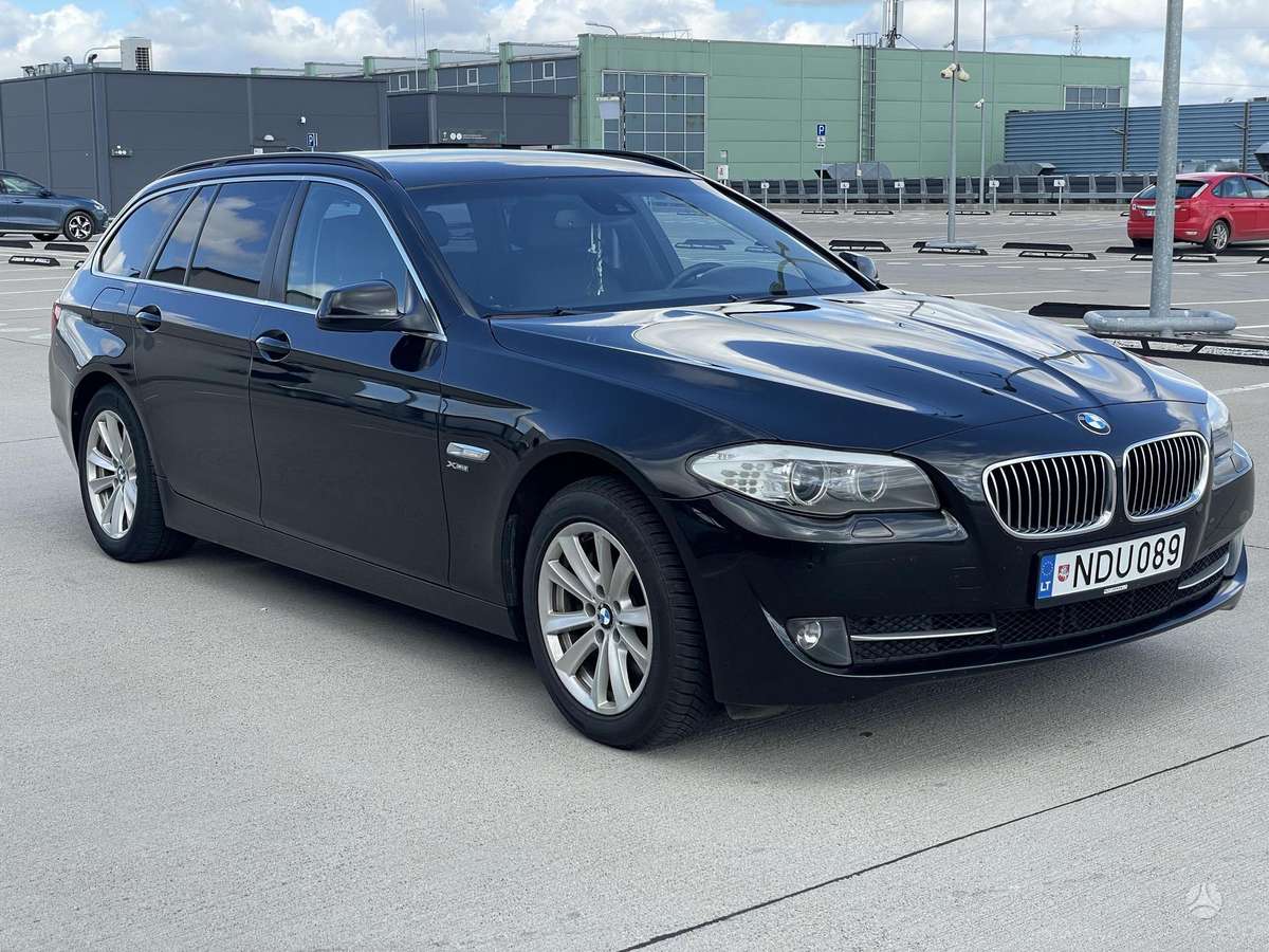 BMW 525, 2.0 l., Универсал