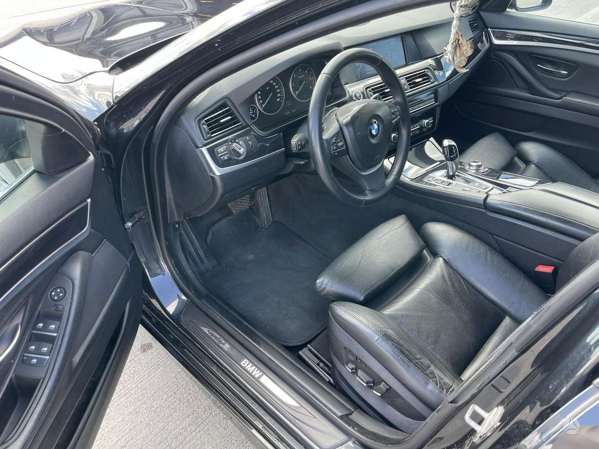 BMW 525, 2.0 l., Универсал