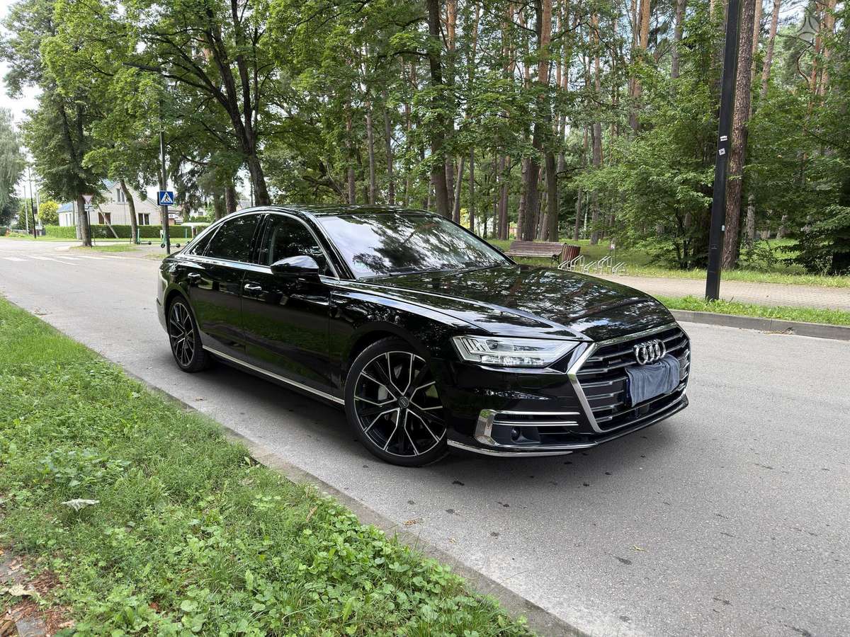 Audi A8, 3.0 l., Седан