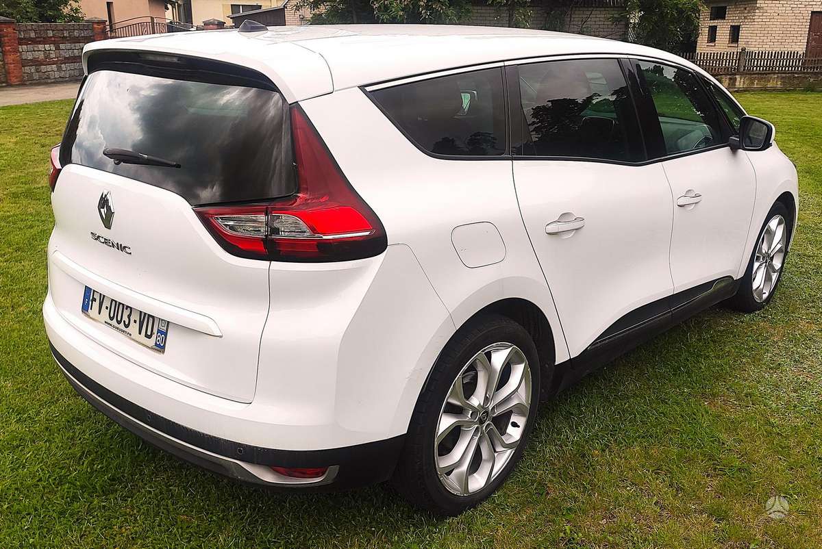 Renault Grand Scenic - 2