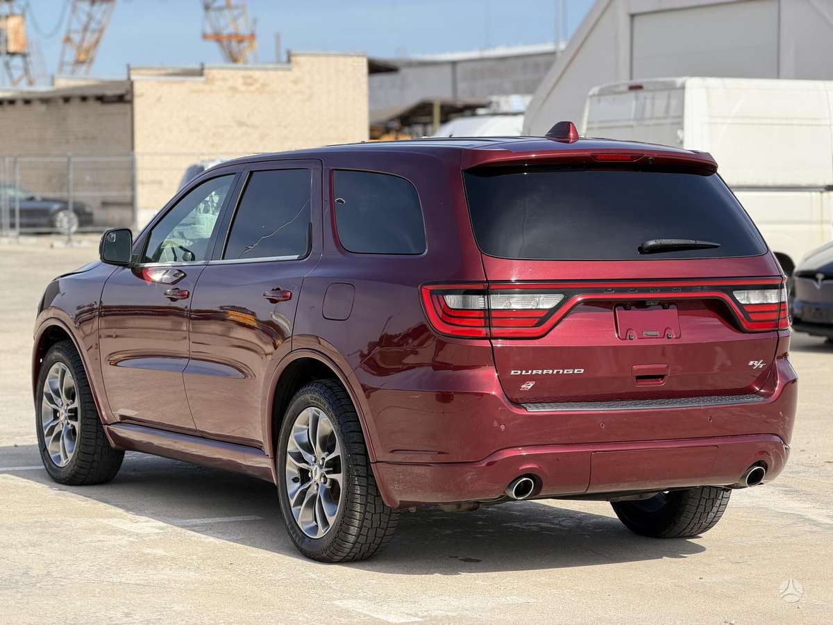 Dodge Durango, 5.7 l., off-road / crossover