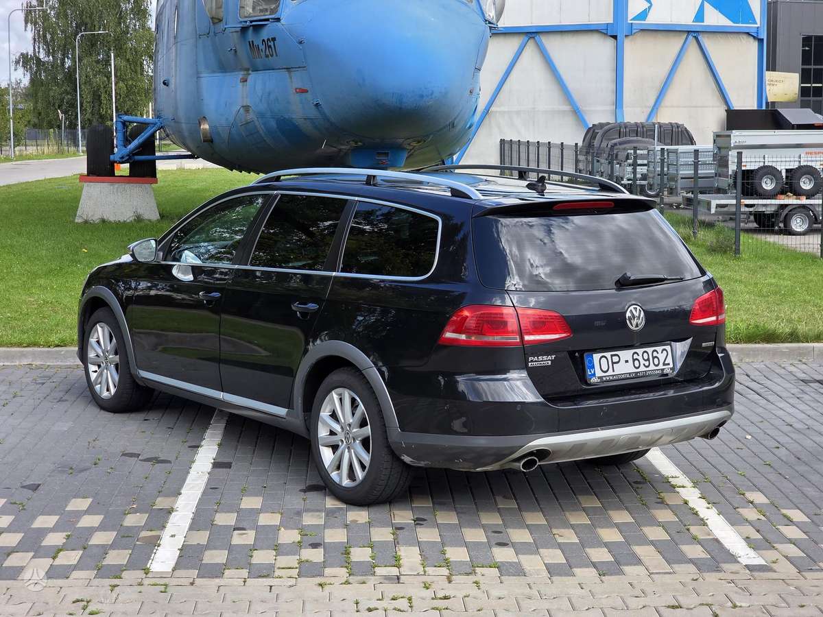 Volkswagen Passat Alltrack - 5