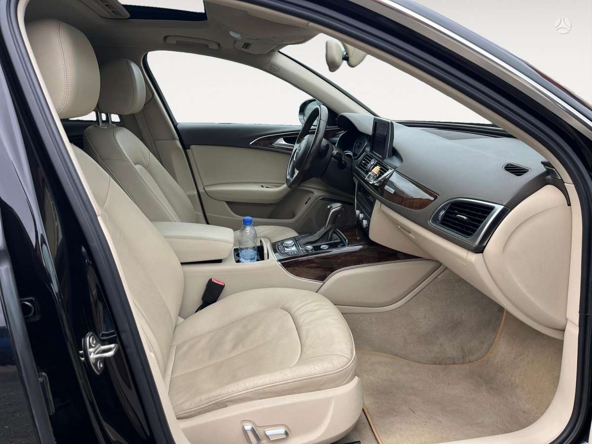 Audi A6, 2.0 l., Седан
