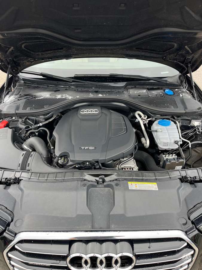 Audi A6, 2.0 l., Седан
