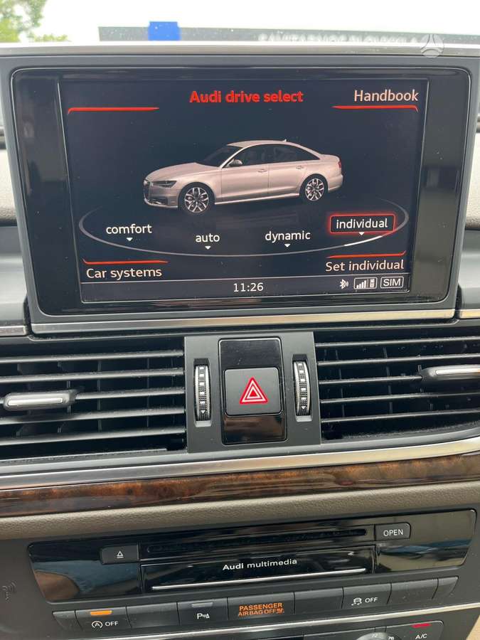 Audi A6, 2.0 l., Седан