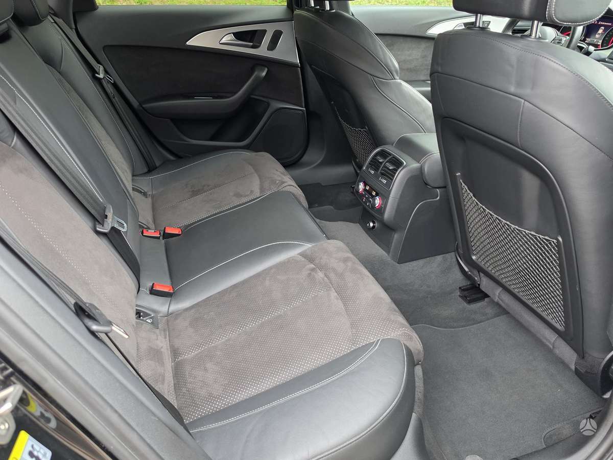 Audi A6, 2.0 l., Седан