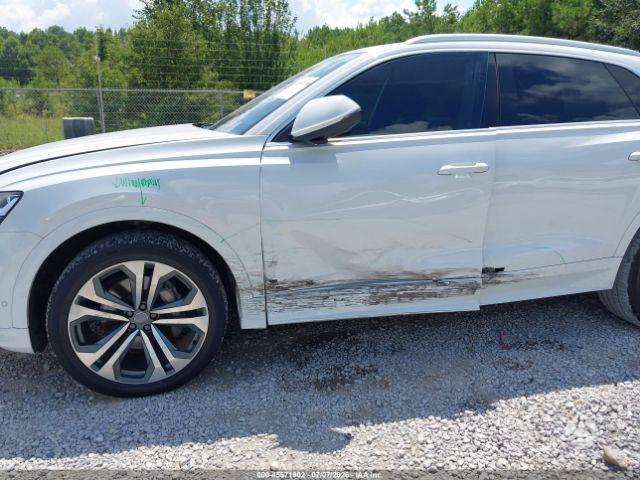 Audi Q8, Внедорожник / Кроссовер