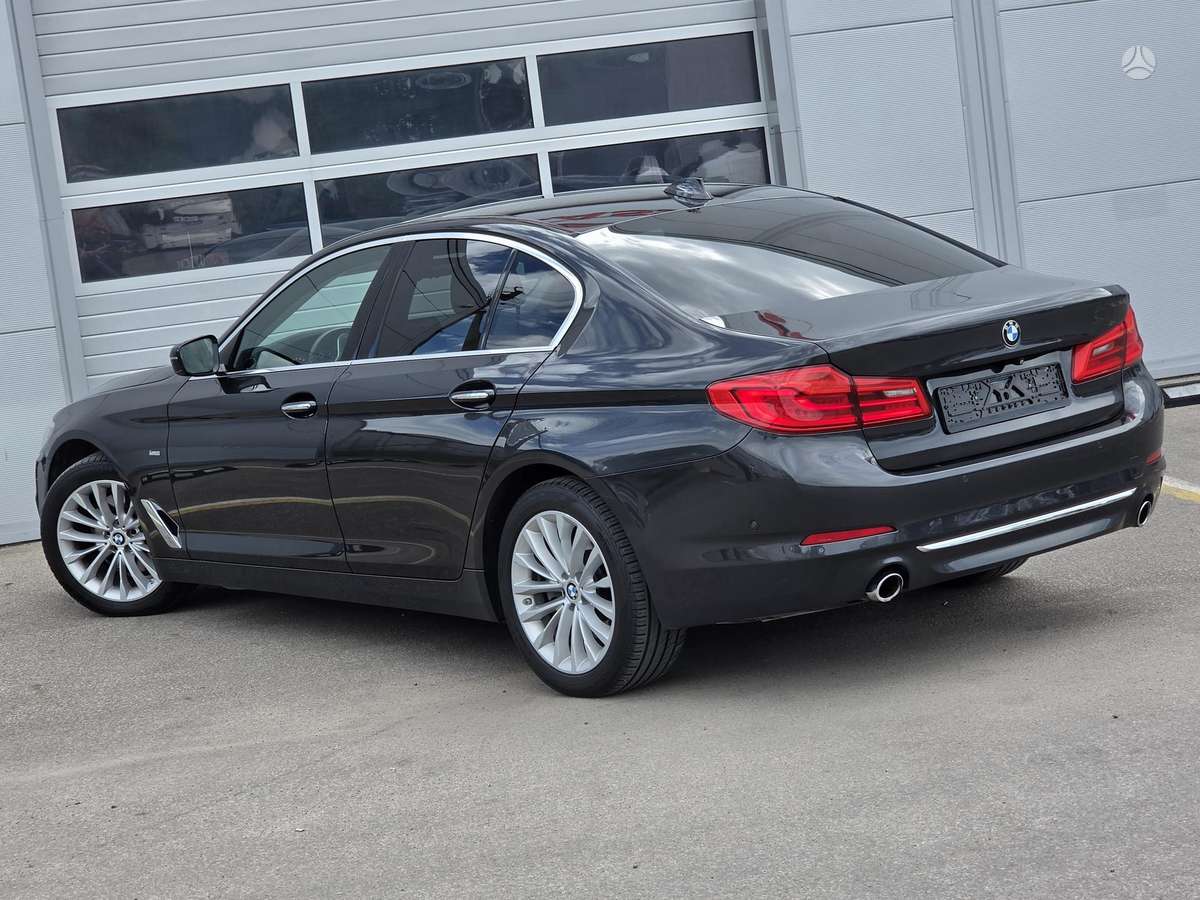 BMW 520, 2.0 l., Седан