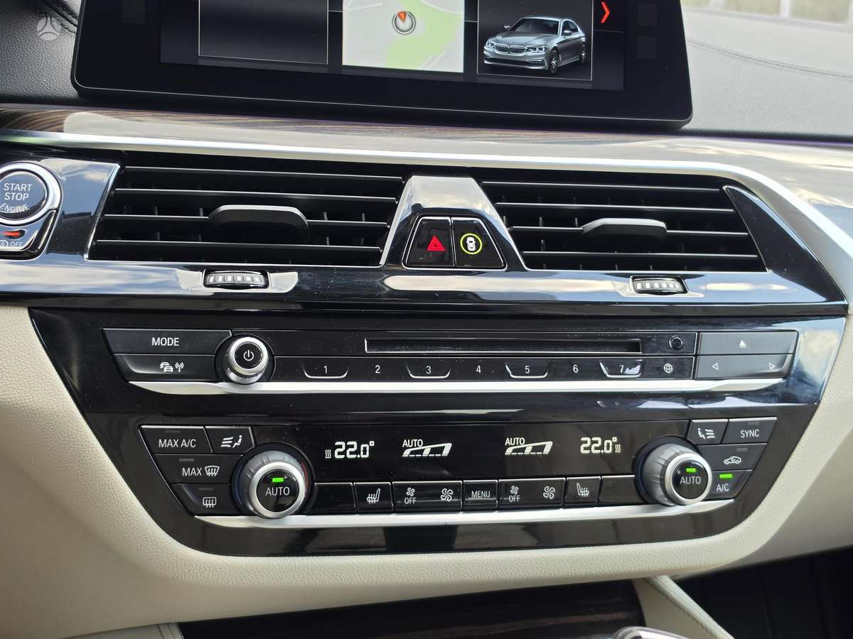 BMW 520, 2.0 l., Седан