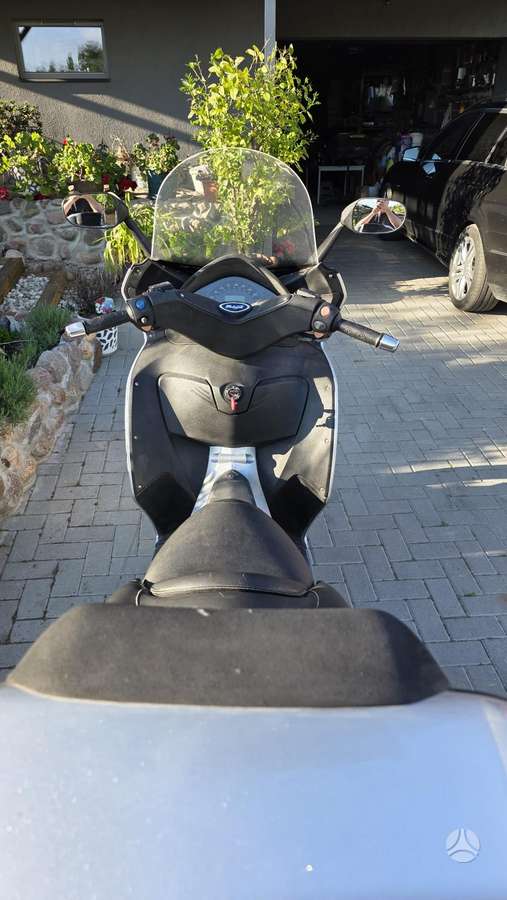 Malaguti Spidermax, scooters / mopeds