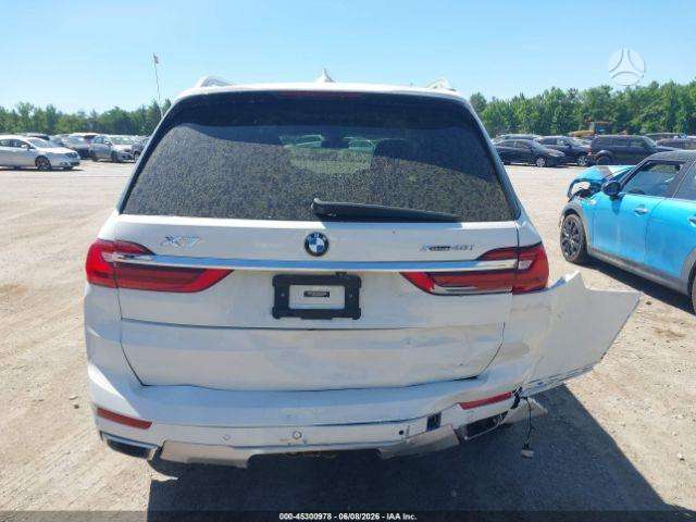 BMW X7, Внедорожник / Кроссовер