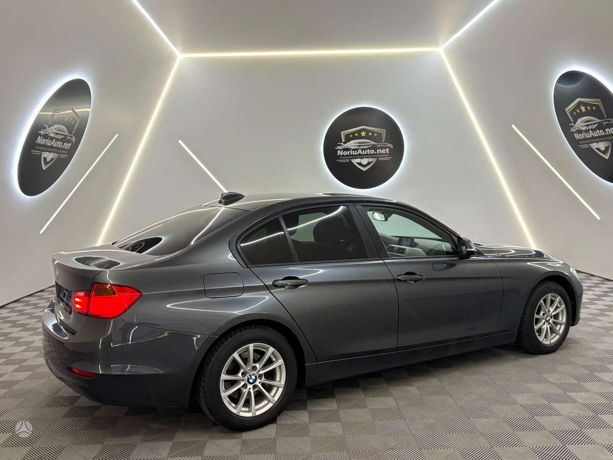 BMW 320, 2.0 l., Седан