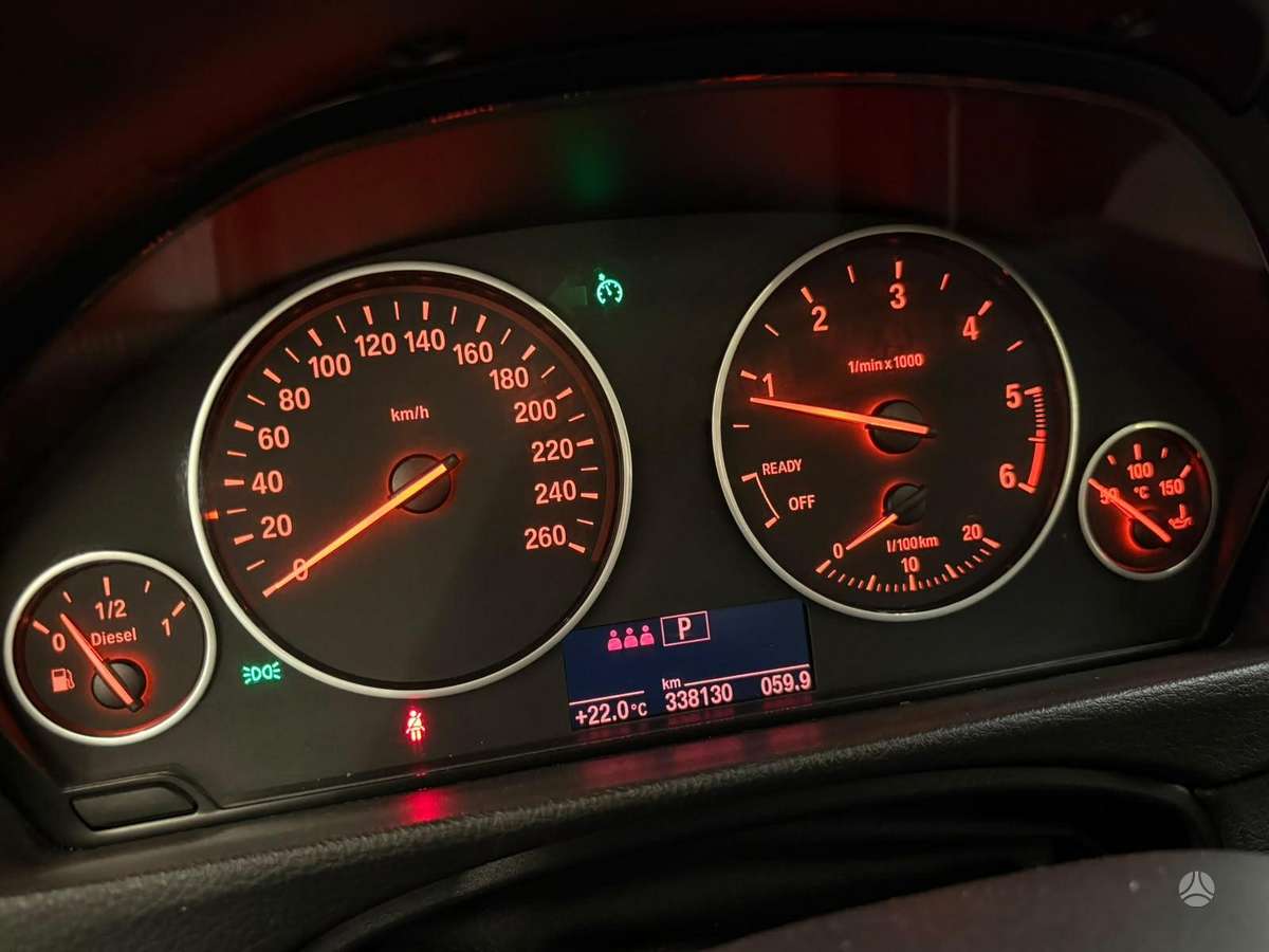 BMW 320, 2.0 l., Седан