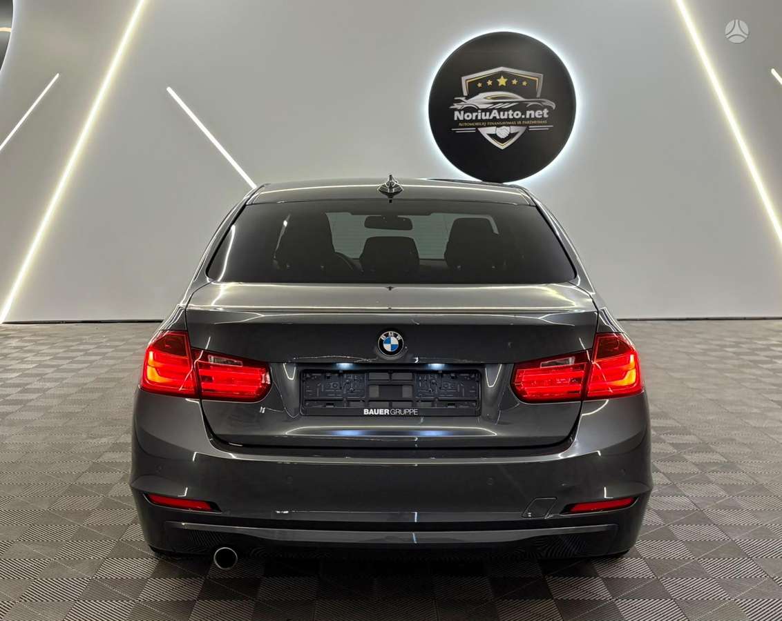 BMW 320, 2.0 l., Седан